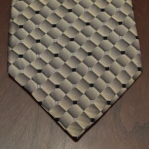 Vintage Burma Bibas Gold Black 100% Silk Men’s Neck Tie Made In USA